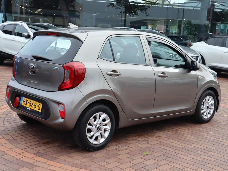 Kia Kia