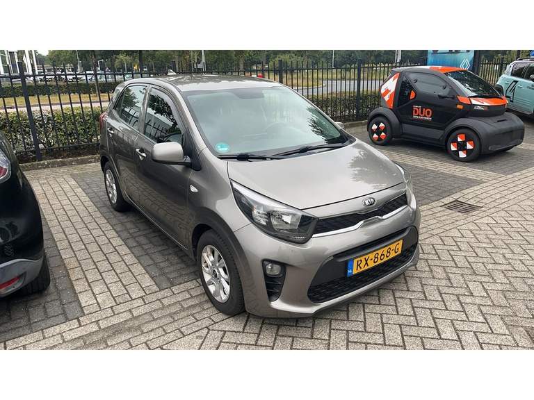 Kia Kia