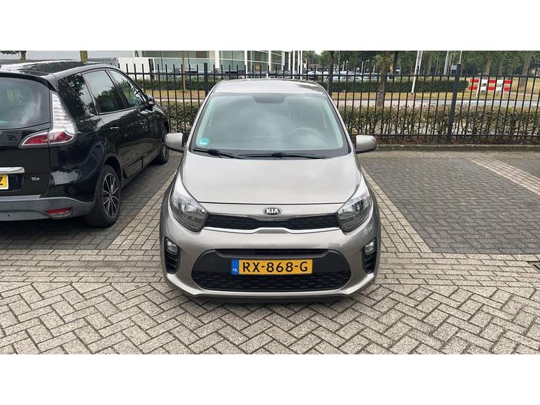 Kia Kia