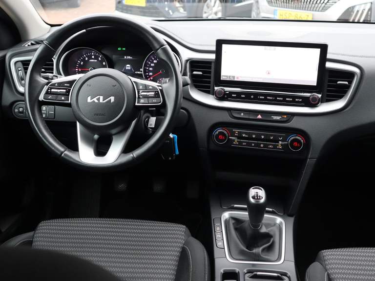 Kia Kia