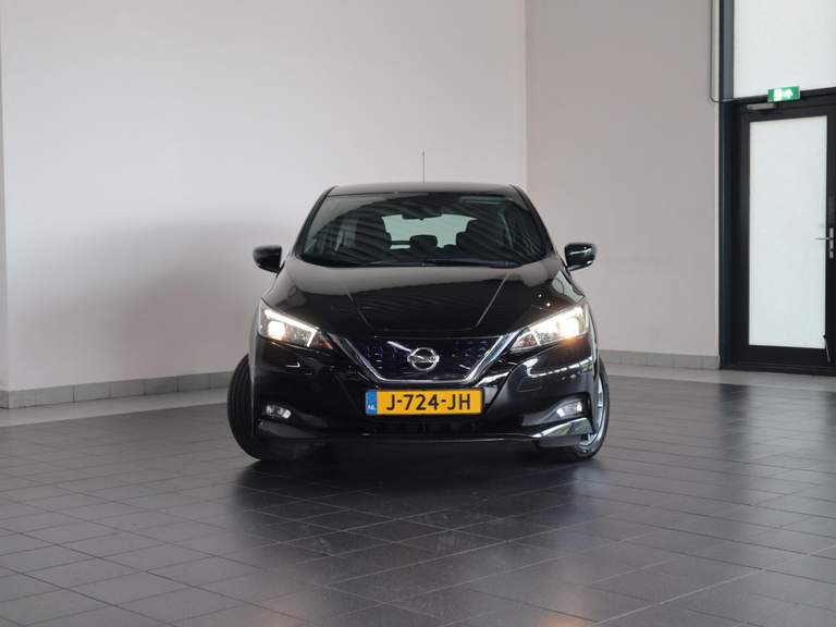 Nissan Nissan