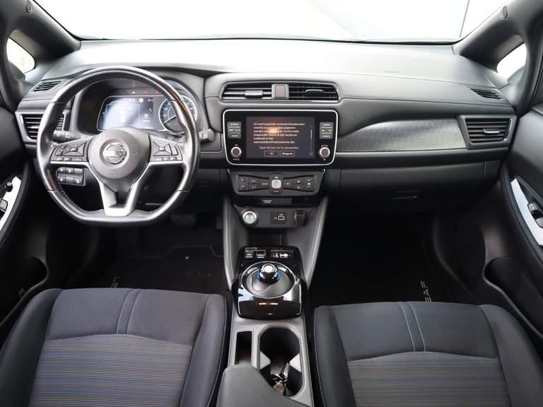 Nissan Nissan