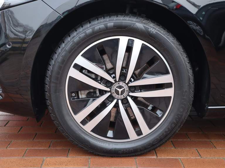 Mercedes-Benz Mercedes-Benz