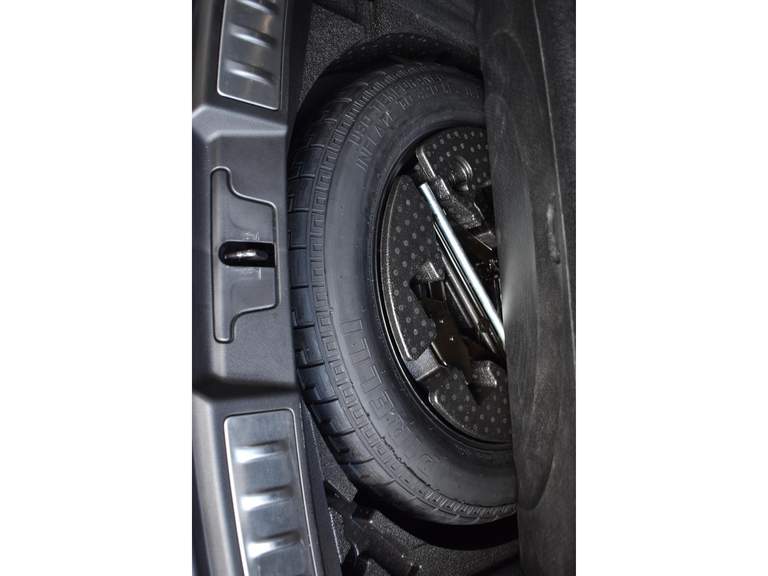 Land Rover Land Rover