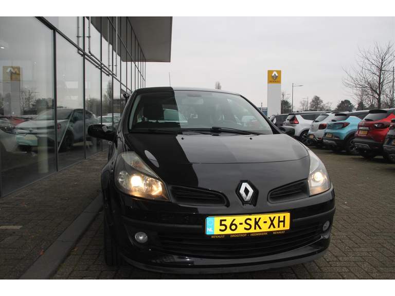 Renault Renault