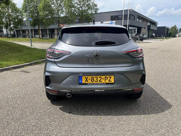 Renault Renault
