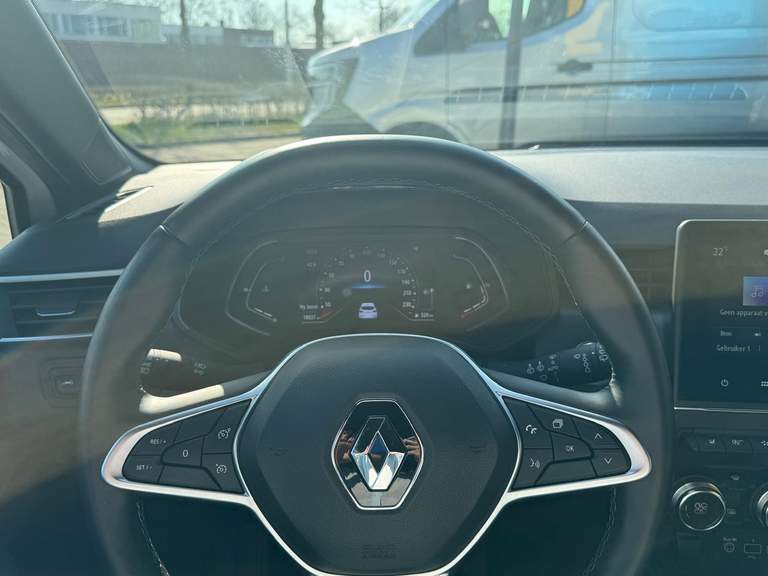 Renault Renault