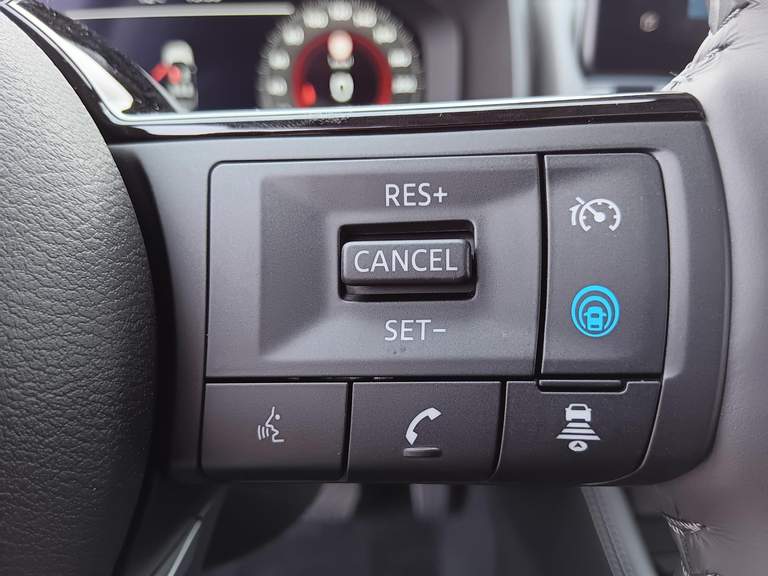 Nissan Nissan
