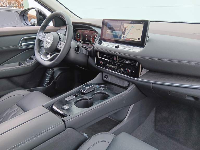 Nissan Nissan