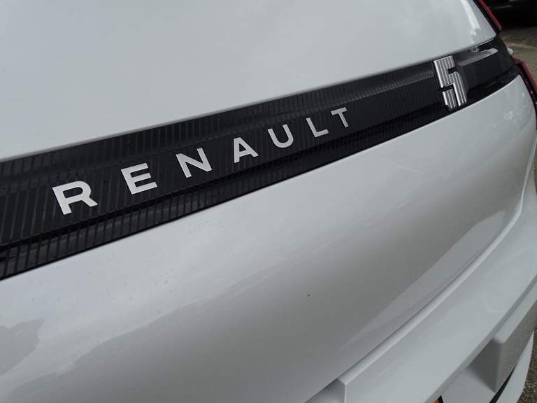 Renault Renault