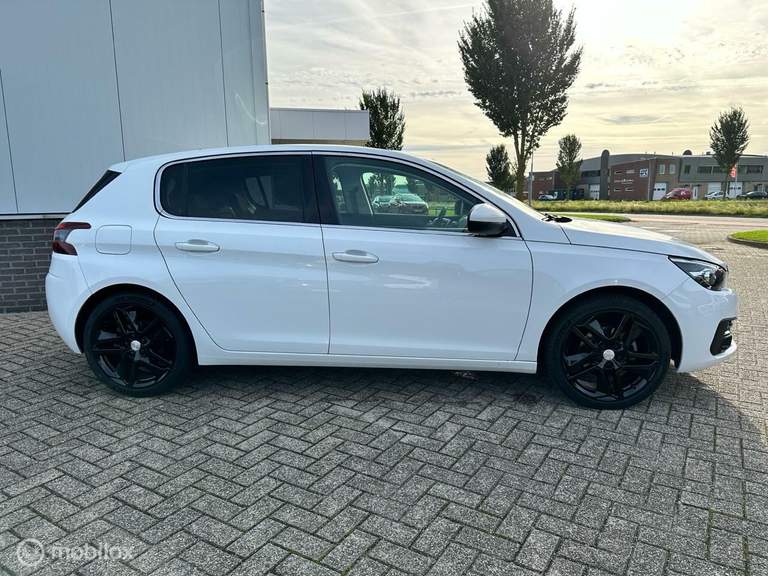Peugeot Peugeot