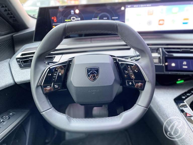 Peugeot Peugeot