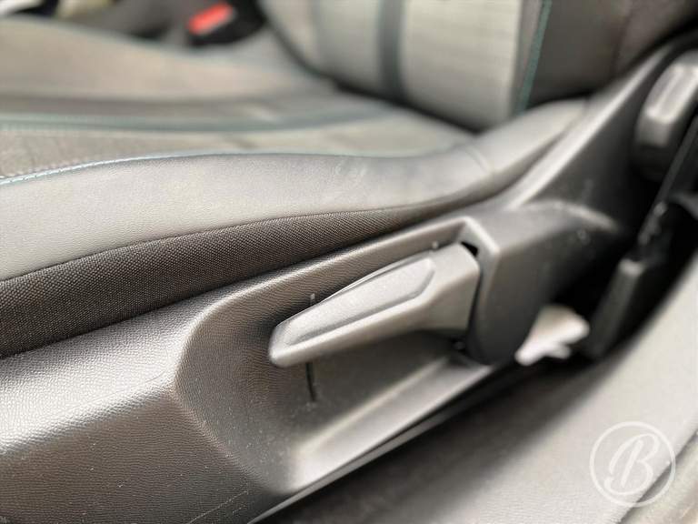 Peugeot Peugeot