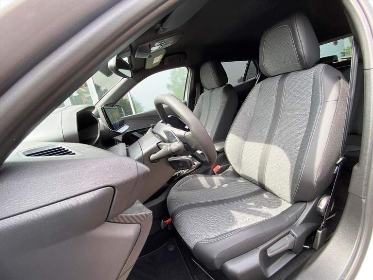 Peugeot Peugeot