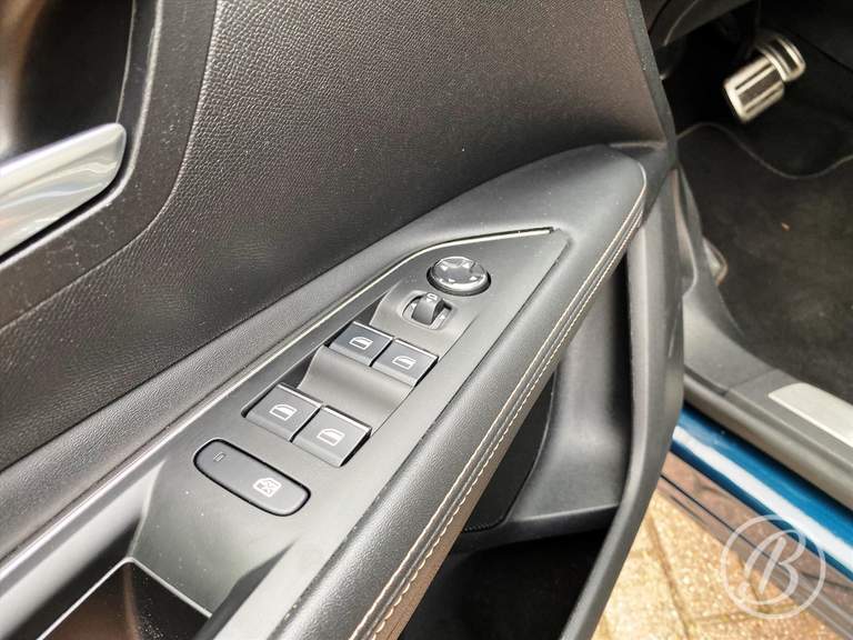 Peugeot Peugeot