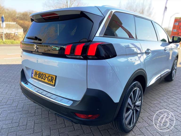 Peugeot Peugeot