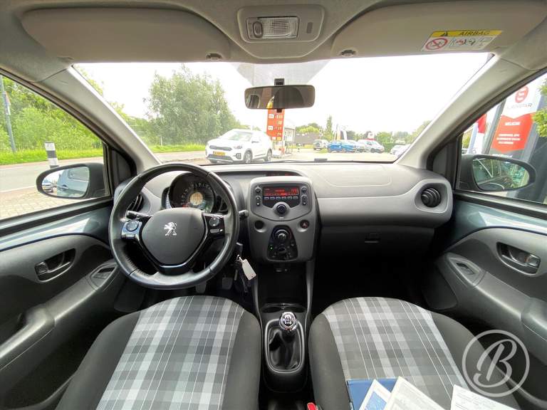 Peugeot Peugeot