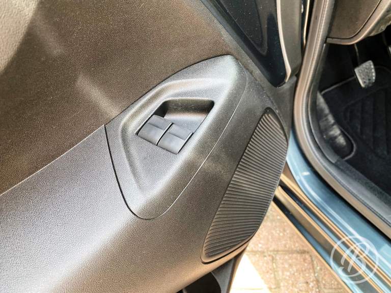 Peugeot Peugeot