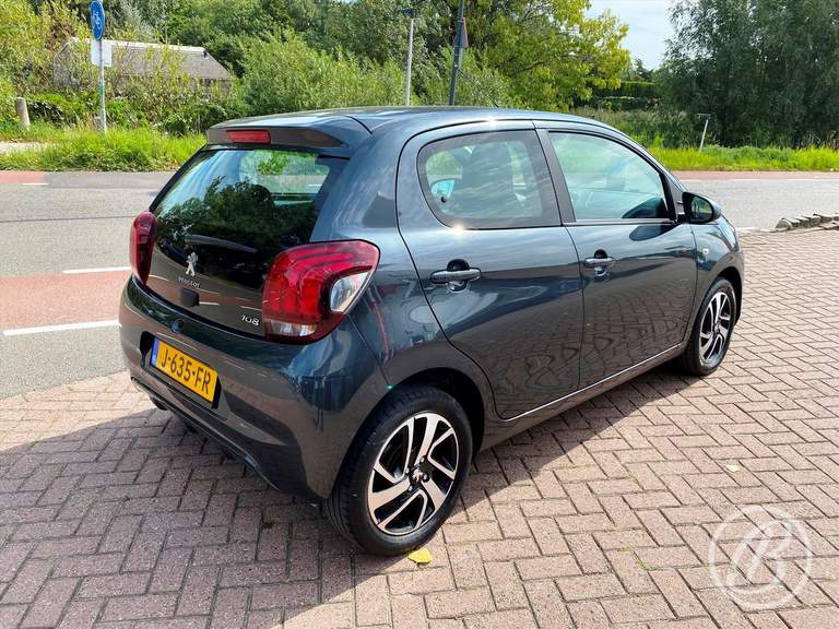 Peugeot Peugeot