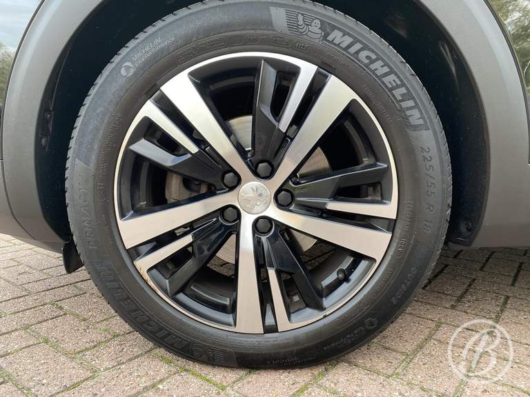 Peugeot Peugeot
