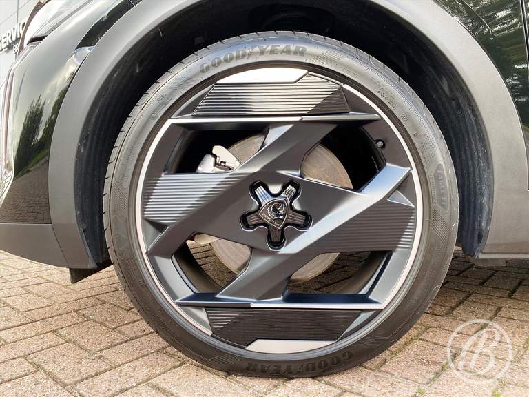 Peugeot Peugeot