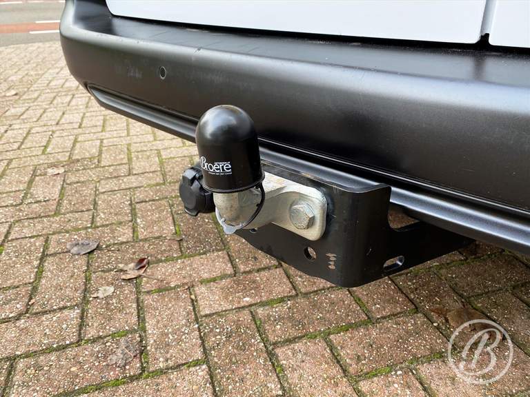 Peugeot Peugeot