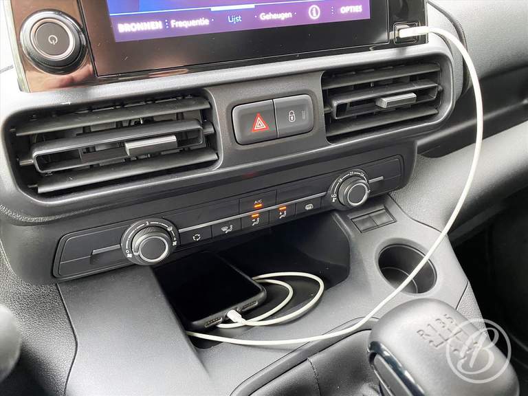 Peugeot Peugeot