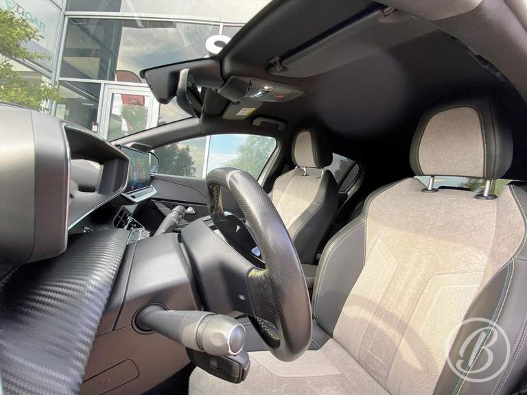 Peugeot Peugeot