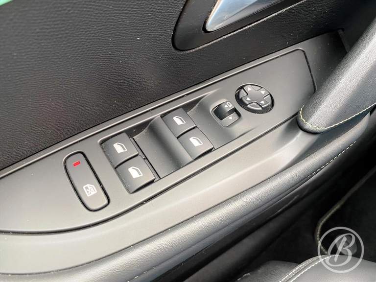 Peugeot Peugeot