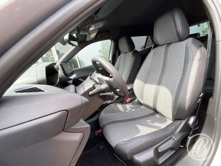 Peugeot Peugeot