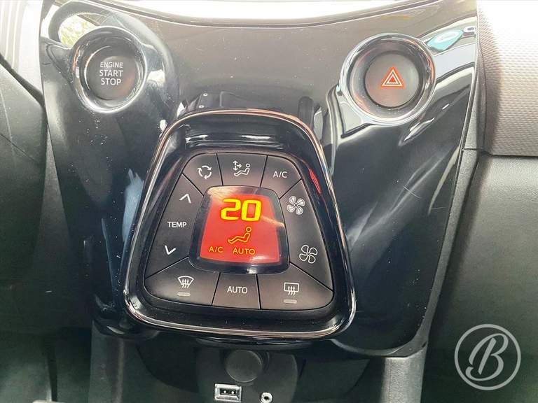 Peugeot Peugeot