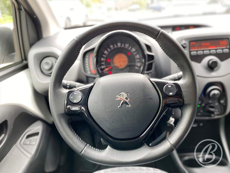 Peugeot Peugeot