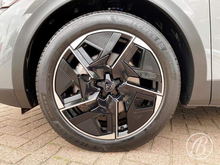 Peugeot Peugeot