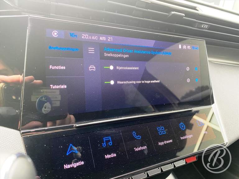 Peugeot Peugeot