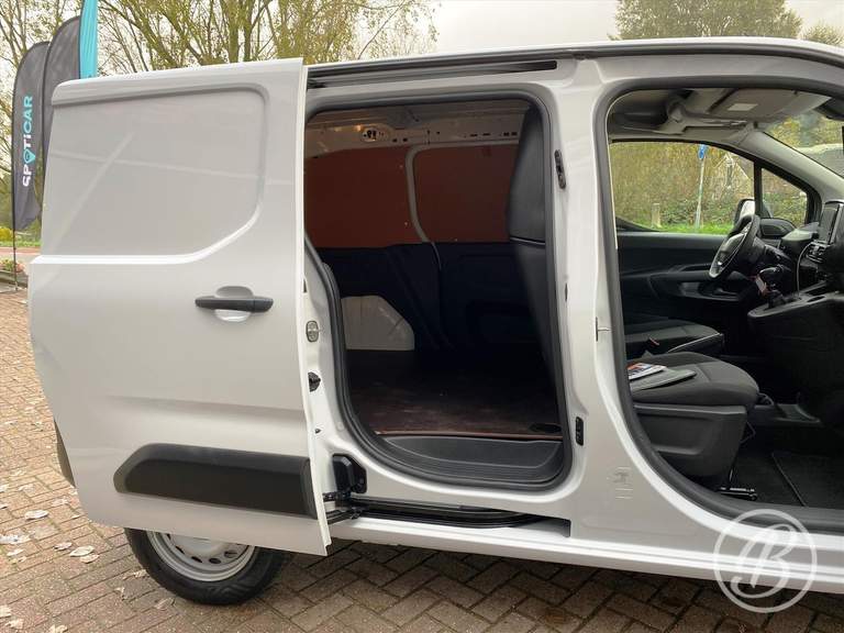 Peugeot Peugeot