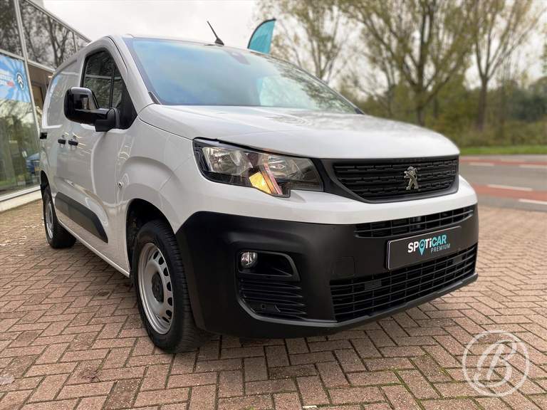 Peugeot Peugeot