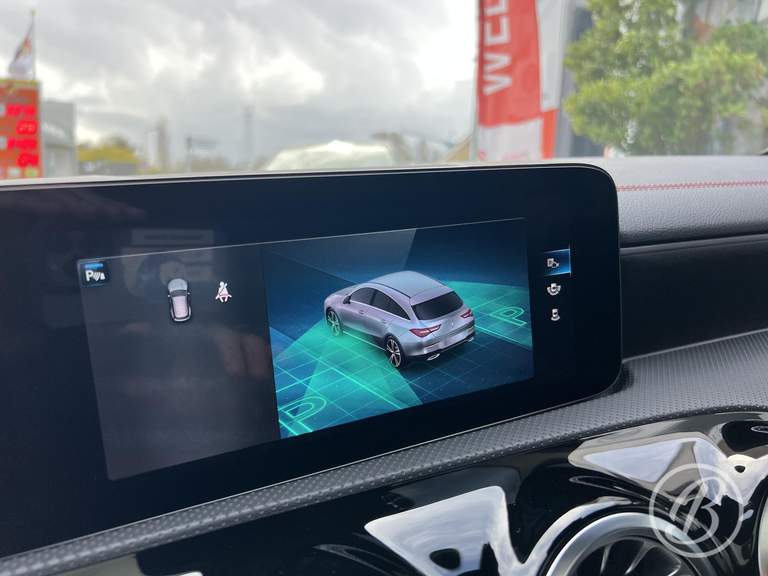 Mercedes-Benz Mercedes-Benz