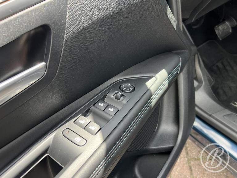 Peugeot Peugeot