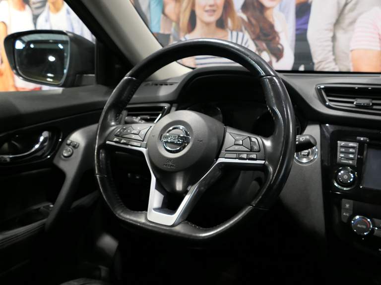 Nissan Nissan