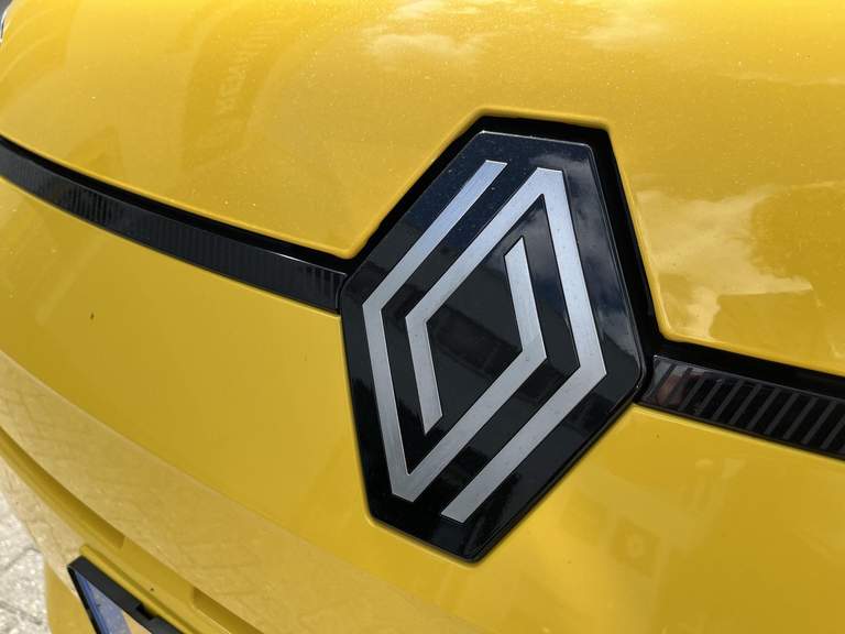 Renault Renault