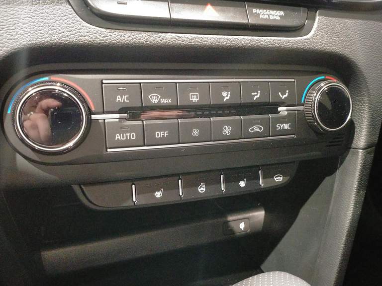 Kia Kia