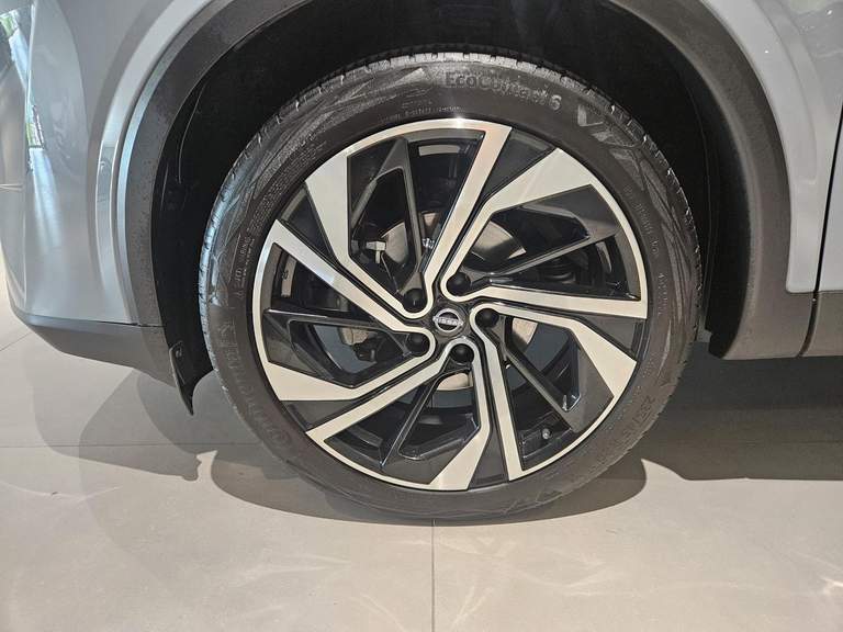 Nissan Nissan