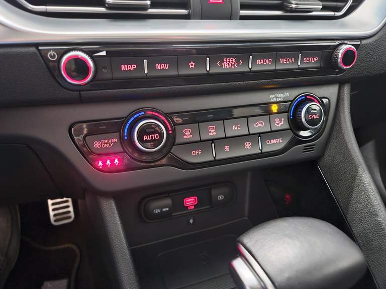 Kia Kia