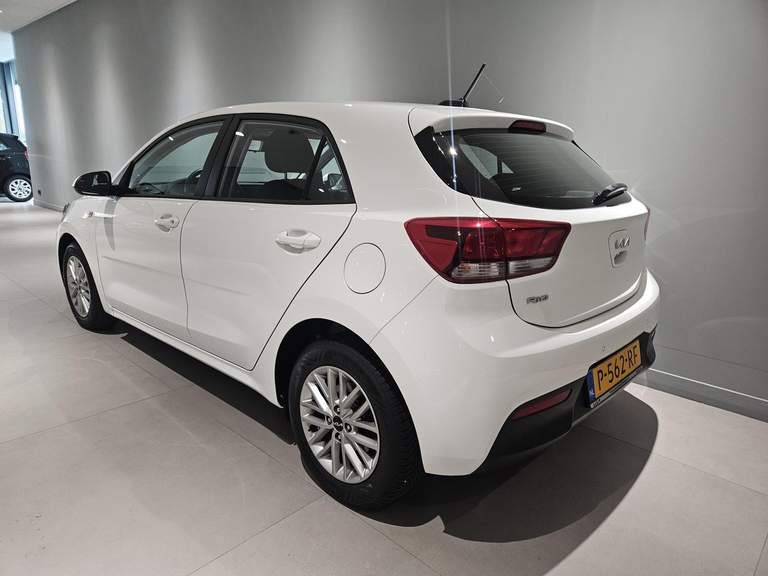 Kia Kia