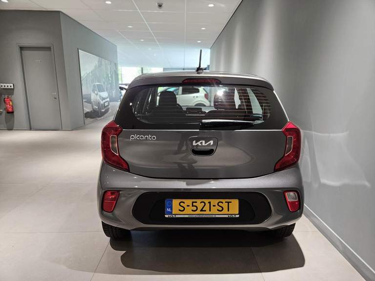 Kia Kia