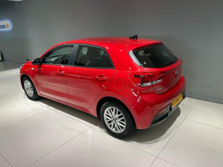 Kia Kia