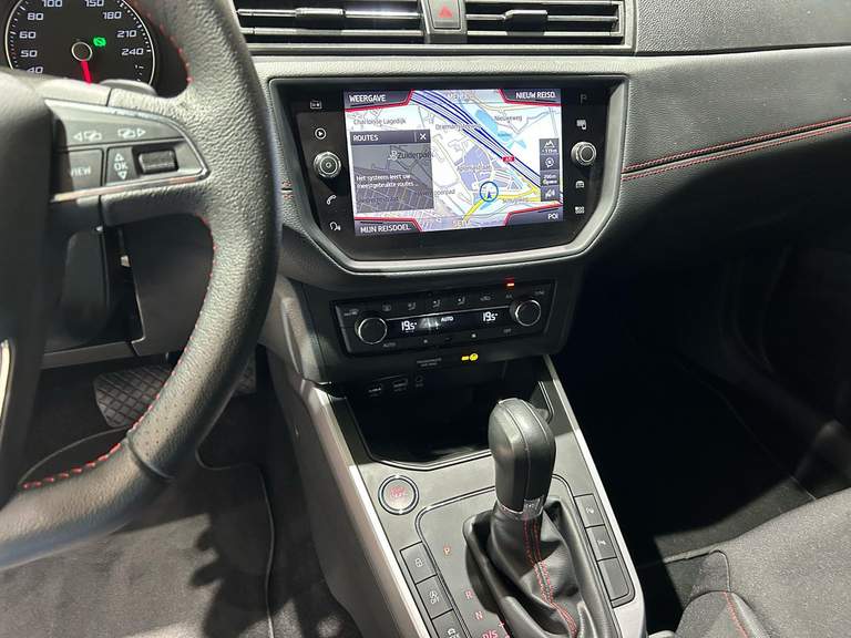 SEAT SEAT
