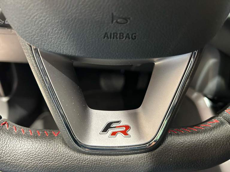 SEAT SEAT
