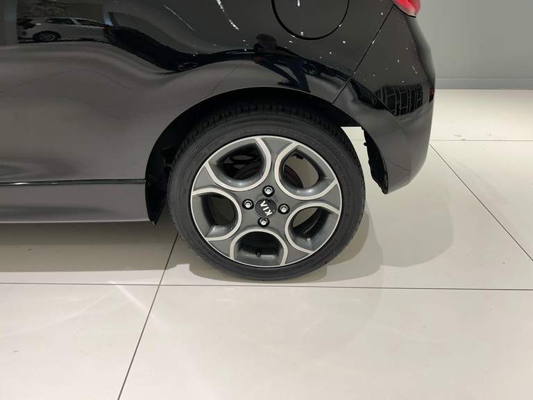 Kia Kia