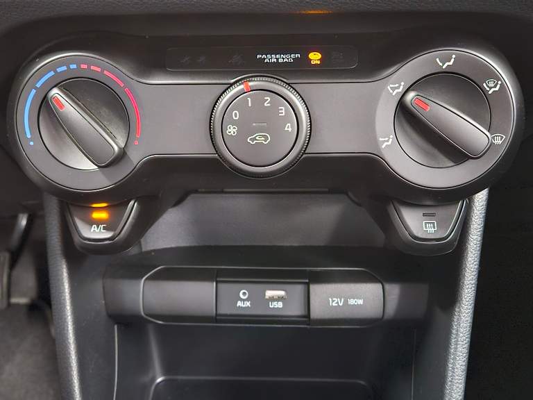 Kia Kia